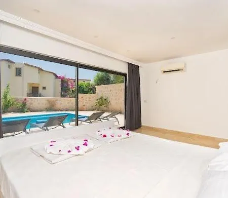 Villa City * Κας